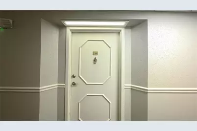 2479 Peachtree Road NE #1306, Atlanta, GA 30305 - Photo 25