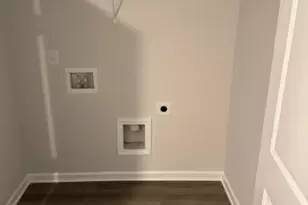 100 Village Green Dr, Adairsville, GA 30103 - Photo 17