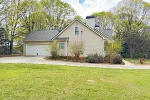 25 Browning Shoals Rd, Social Circle, GA 30025 - Photo 3