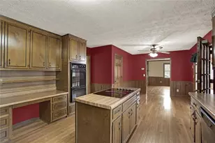 1445 Scott Rd, Canton, GA 30115 - Photo 15