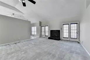 30 Karen Camile Dr, Lawrenceville, GA 30043 - Photo 7