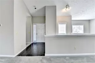 30 Karen Camile Dr, Lawrenceville, GA 30043 - Photo 5