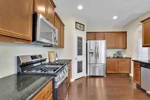 6130 Boulder Gate Way, Cumming, GA 30028 - Photo 9