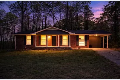 6740 Brookwood Circle, Jonesboro, GA 30236 - Photo 3