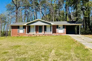 6740 Brookwood Cir, Jonesboro, GA 30236 - Photo 1