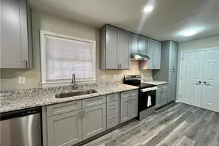 6740 Brookwood Cir, Jonesboro, GA 30236 - Photo 5