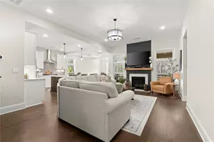 1120 Cooks Farm Wy, Woodstock, GA 30189 - Photo 9