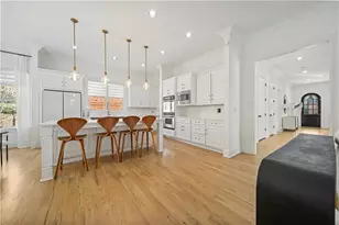 1796 Buckhead Valley Ln NE, Atlanta, GA 30324 - Photo 21