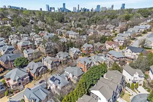 1796 Buckhead Valley Ln NE, Atlanta, GA 30324 - Photo 3