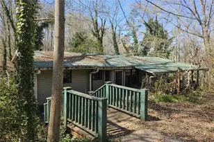 105 Memphis Ln, Hartwell, GA 30643 - Photo 3