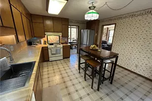 2716 Peachtree Walk, Duluth, GA 30096 - Photo 5