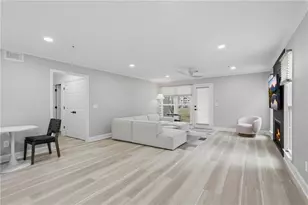 5061 Avalon Dr, Alpharetta, GA 30005 - Photo 7