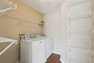 521 Red Tip Ct, Loganville, GA 30052 - Photo 11