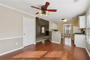 521 Red Tip Ct, Loganville, GA 30052 - Photo 9