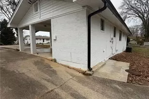 235 Tower Heights Rd, Gainesville, GA 30501 - Photo 3