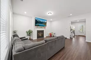 253 Birchwood Row, Holly Springs, GA 30115 - Photo 7