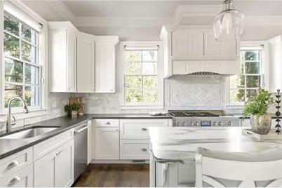 1850 Rock Springs Lane NE, Atlanta, GA 30324 - Photo 21