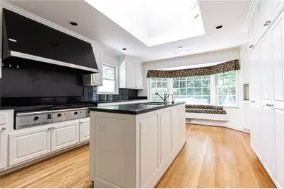 4765 Paran Valley NW, Atlanta, GA 30327 - Photo 23
