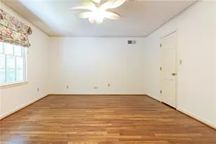 4765 Paran Valley NW, Atlanta, GA 30327 - Photo 49