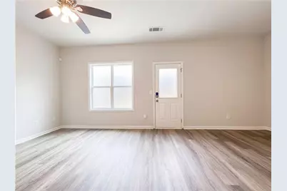 825 Commerce Boulevard, Riverdale, GA 30296 - Photo 15