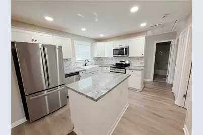 2060 Claude Street NW, Atlanta, GA 30318 - Photo 23