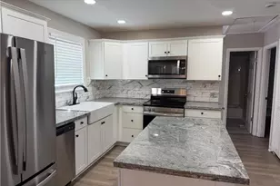 2060 Claude St NW, Atlanta, GA 30318 - Photo 9