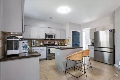 1565 Hedington Circle, Lawrenceville, GA 30045 - Photo 7