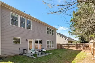 1565 Hedington Circle, Lawrenceville, GA 30045 - Photo 25