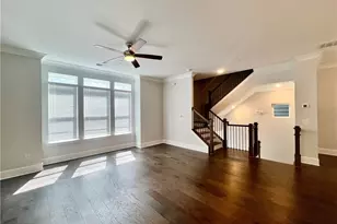 579 Broadview Pl NE, Atlanta, GA 30324 - Photo 17