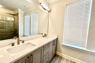 579 Broadview Pl NE, Atlanta, GA 30324 - Photo 29