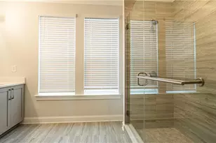 579 Broadview Pl NE, Atlanta, GA 30324 - Photo 31