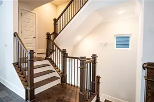 579 Broadview Pl NE, Atlanta, GA 30324 - Photo 23