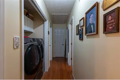 88 Geraldine Drive SE, Smyrna, GA 30082 - Photo 9