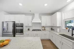 3604 Nathan Farm Ln, Buford, GA 30519 - Photo 5