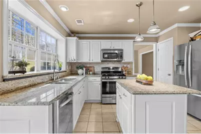 7335 Lytham Trace, Cumming, GA 30041 - Photo 13