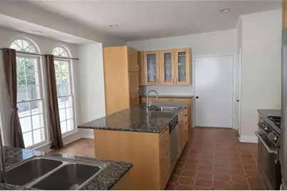 1209 Wildcliff Circle NE #100, Atlanta, GA 30329 - Photo 5