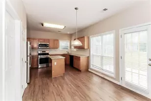 445 Fitzgerald Pl, Atlanta, GA 30349 - Photo 9