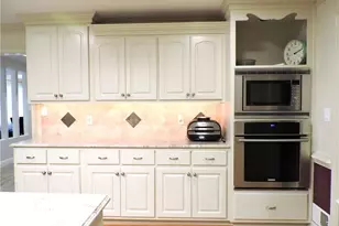 1345 Humphries Rd NW, Conyers, GA 30012 - Photo 9