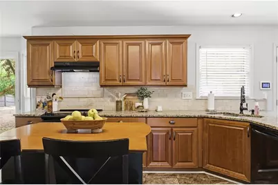 752 Hunters Trace, Dallas, GA 30157 - Photo 13