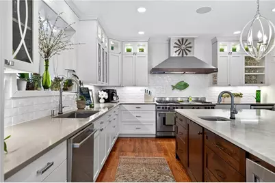 1020 Abingdon Lane, Johns Creek, GA 30022 - Photo 19