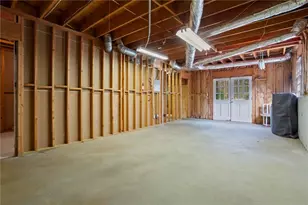 4350 Fallowfield Ln SW, Lilburn, GA 30047 - Photo 51