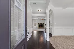 221 Traditions Dr, Loganville, GA 30052 - Photo 5