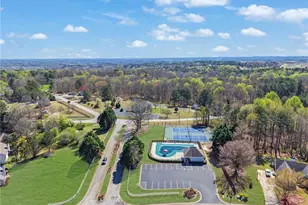 6185 Devonshire Dr, Flowery Branch, GA 30542 - Photo 31