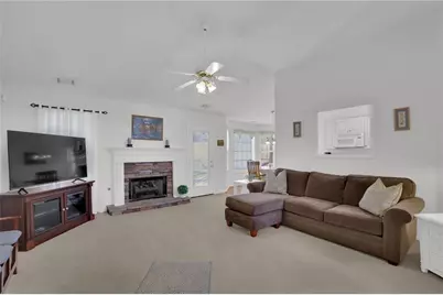 6185 Devonshire Drive, Flowery Branch, GA 30542 - Photo 5