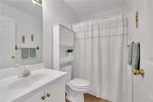 6185 Devonshire Dr, Flowery Branch, GA 30542 - Photo 19