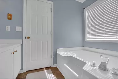 6185 Devonshire Drive, Flowery Branch, GA 30542 - Photo 25