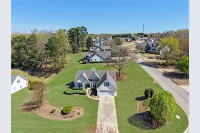 6185 Devonshire Drive, Flowery Branch, GA 30542 - Photo 3