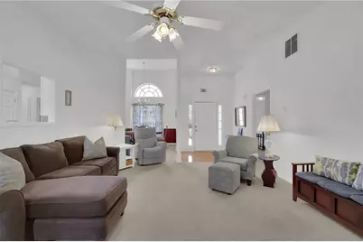 6185 Devonshire Drive, Flowery Branch, GA 30542 - Photo 7