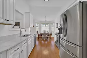 6185 Devonshire Dr, Flowery Branch, GA 30542 - Photo 13