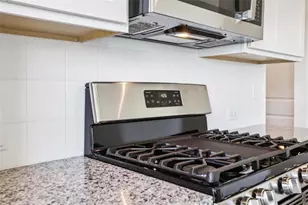 2165 Boxwood Cir, Conyers, GA 30094 - Photo 7